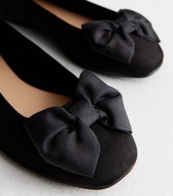 Wide Fit Black Faux Suede Bow Detail Ballet Flats - New Look